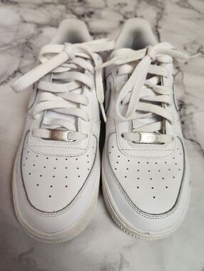 White AF1 Style Leather Sneakers Youth Sz7 Unisex Casual School Shoes
